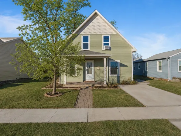 504 SW Walnut St, Ankeny, IA 50023