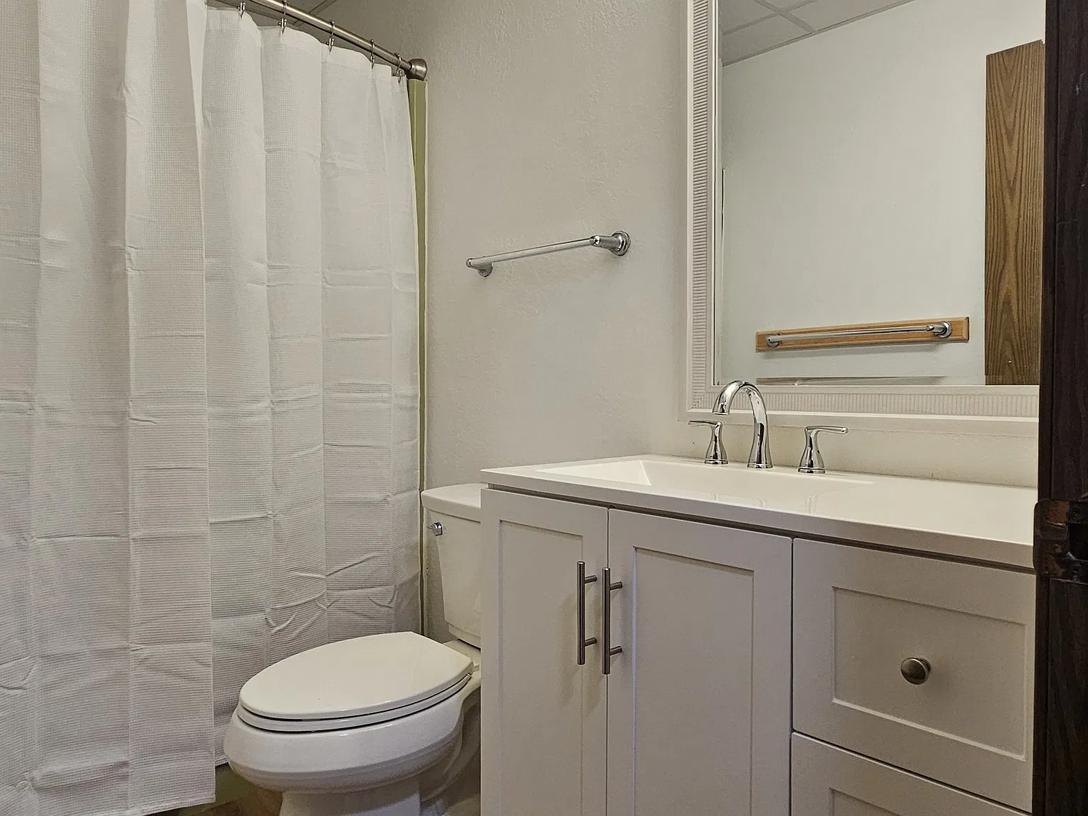 2855 Springreen Drive - 3 — Photo 3