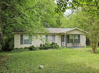 2209 Bradshaw Rd, Knoxville, TN 37912