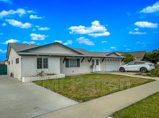 2037 W Random Dr, Anaheim, CA 92804