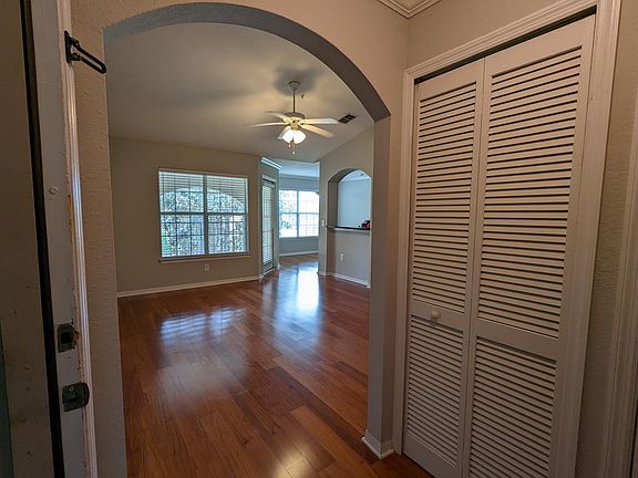 3rd image of 10961 Burnt Mill Rd #1-1433