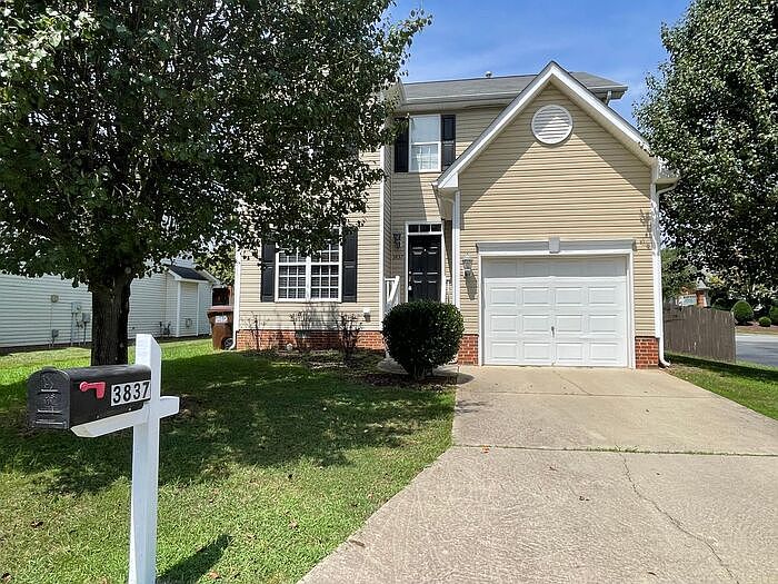 1st image of 3837 Parkway Vista Dr