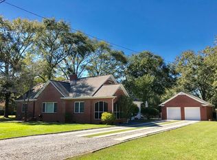 117 Wilson St, Hazlehurst, GA 31539