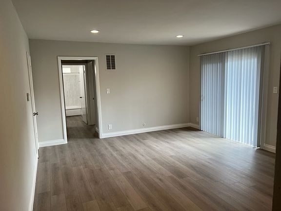 4th image of 4415 Ventura Canyon Ave #10A