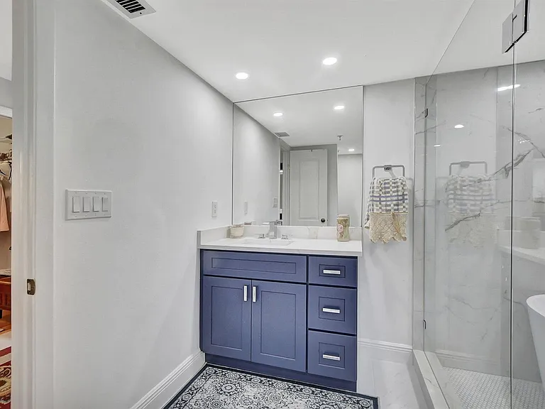 7194 Promenade Dr #102 — Photo 30
