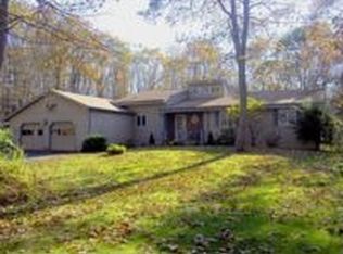 8 Rocky Ave, Topsham, ME 04086