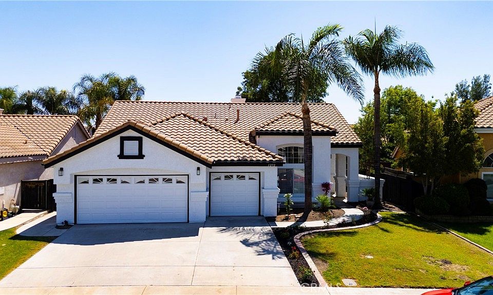 1st image of 1272 Avenida Roundelay