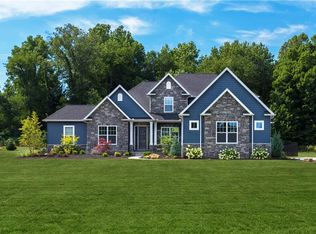 49850 Greystone Dr, Amherst, OH 44001