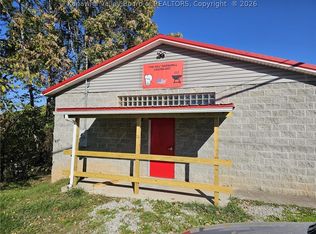 15 Bowles Ridge Rd, Liberty, WV