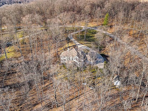 5th image of 10855 Mockernut Dr