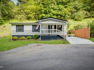 267 Halo Dr, Duffield, VA 24244