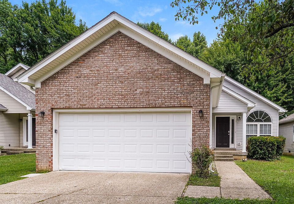 1st image of 11111 Meadow Chase Ct