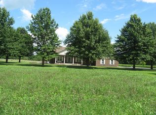 7411 S Morris Rd, Oak Grove, MO 64075