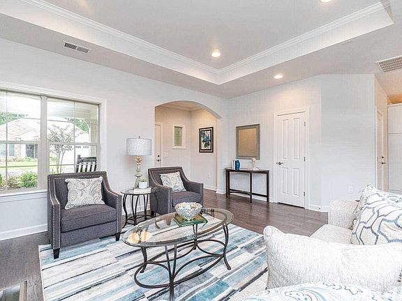 5th image of 1102 Havenwood Ln