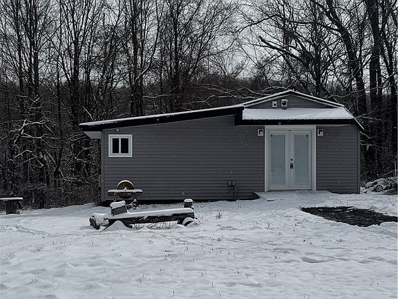 2nd image of 26 Bower Rd