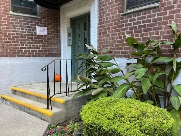 47-14 217th Street #2B, Bayside, NY 11361