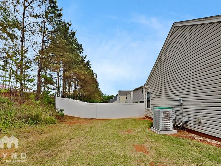 6155 Smoke Ridge Ln — Photo 16