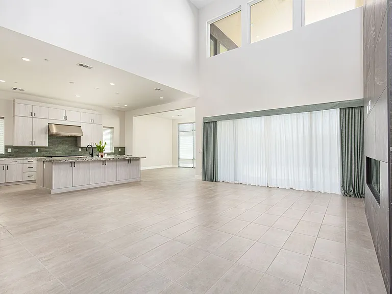 10797 Canyon Bloom Dr — Photo 9