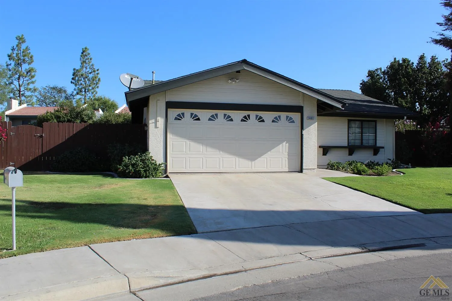 3401 Seligman Dr photo 1