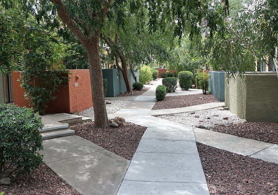 Townhome Entryway