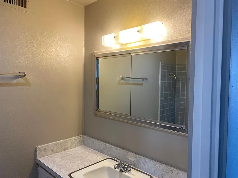 46045 Ocotillo Dr #2 — Photo 7