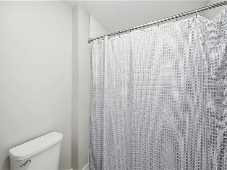 262 Dawson Dr — Photo 34