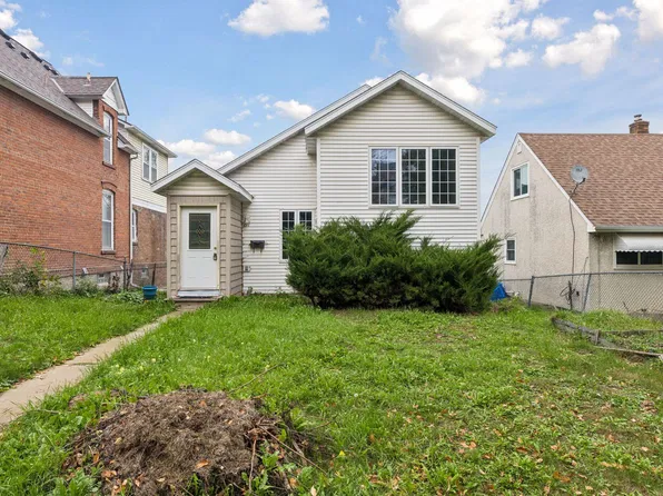 297 Morton St E, Saint Paul, MN 55107