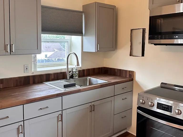 4114 Secor Rd #B — Photo 8