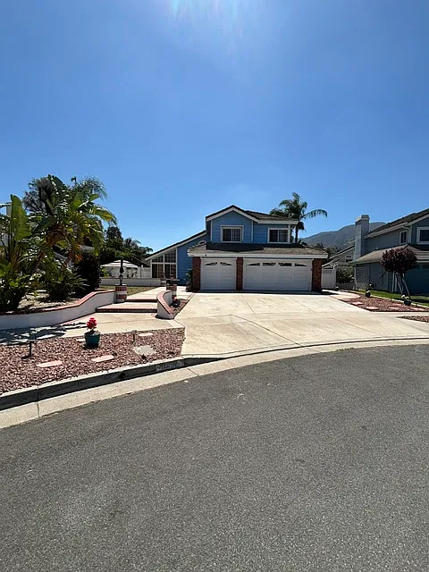 4 bed, 2156 sqft, $3,650 — Photo 1