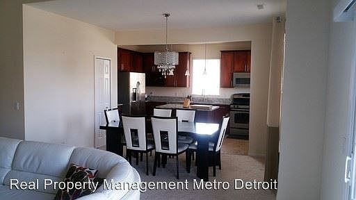 2nd image of 40488 Glen Eagle Ln #75