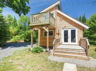 217 Hallamore Ln, Lunenburg, NS B0J2E0