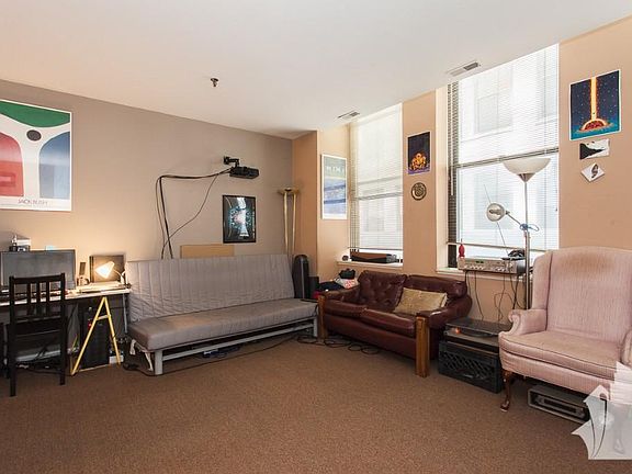 5th image of 742 S Federal St APT 309