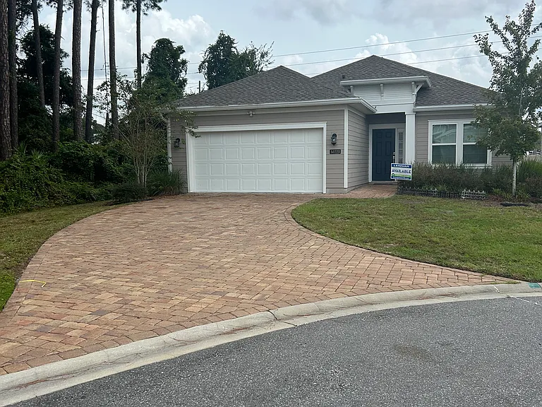 10223 Moran Ct — Photo 1