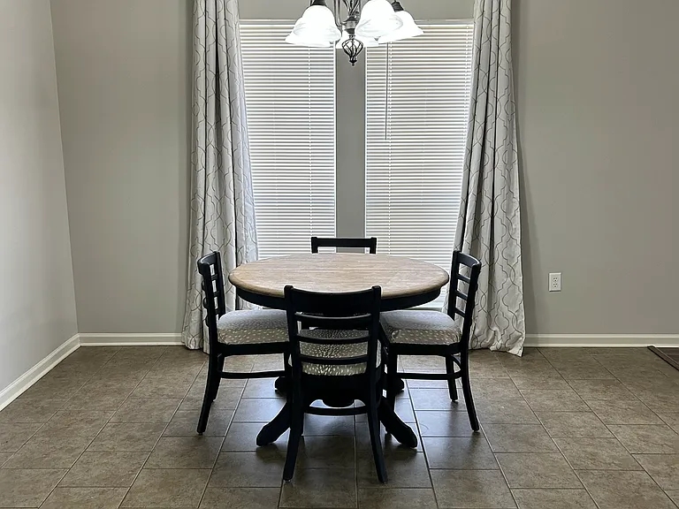 12268 Cottage Hill Dr — Photo 8