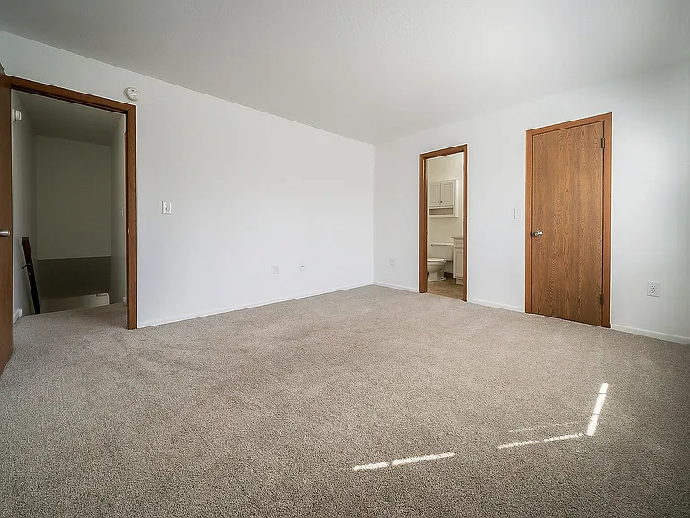 Eventide - Bedroom 2