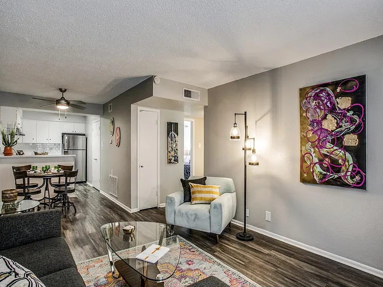 Village Oaks Apartments — Photo 2