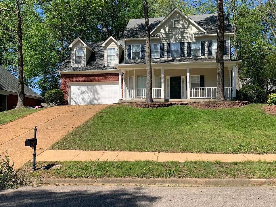 1st image of 5825 Morganton Dr
