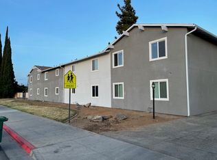 655 E 11th St, Reedley, CA 93654
