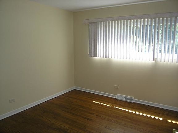 5th image of 445 N Ellsworth Ave