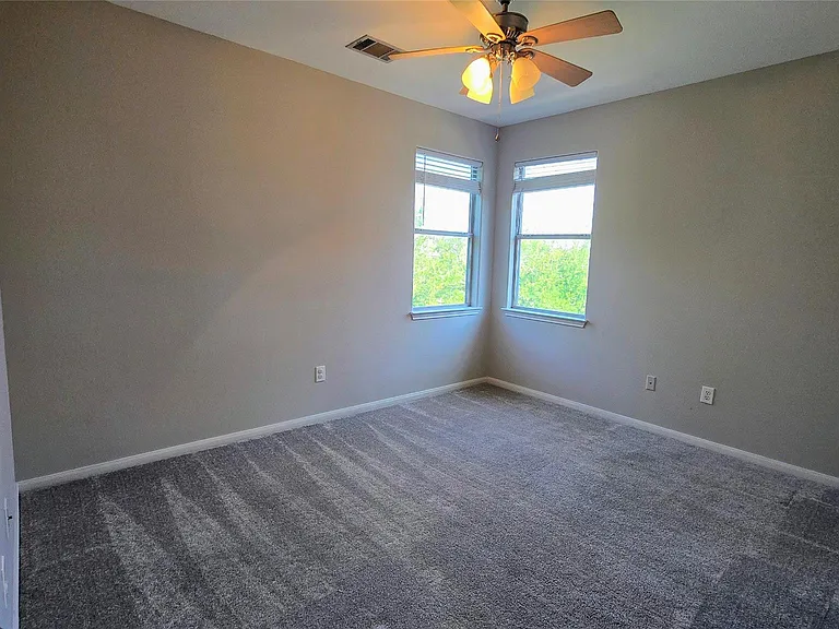 3300 Forest Creek Dr #31 — Photo 18