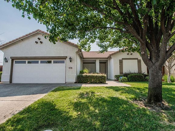 2nd image of 4040 Silver Star Ct