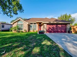 226 Taylor Ave, Tuscola, TX 79562