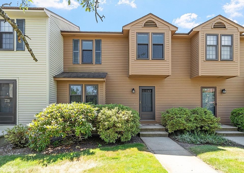 1st image of 292 Apache Way #292