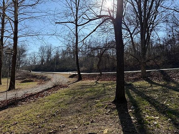 4th image of 280 Brewer Hill Rd