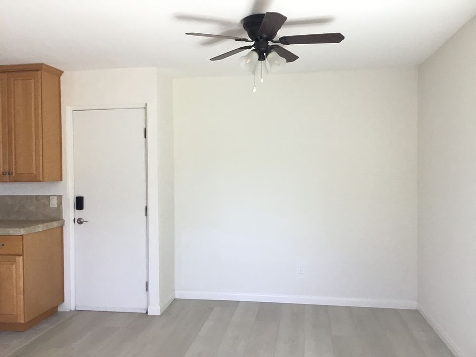 1st image of 6201 Aberdeen Ave