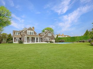 35 Herons Ct, Water Mill, NY 11976