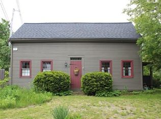 2 W Main St, Hopkinton, MA 01748