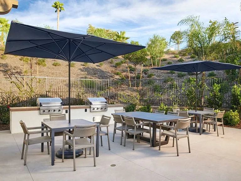 The Trails at Canyon Crest Apartments — Photo 3