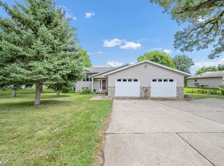 1815 Albion Ave, Fairmont, MN 56031