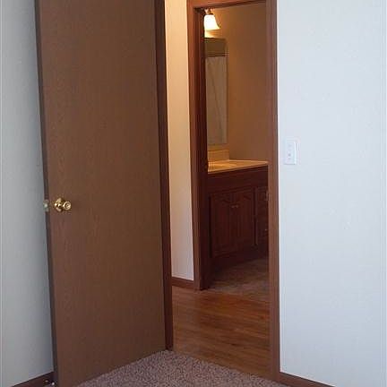 front BR to bathroom